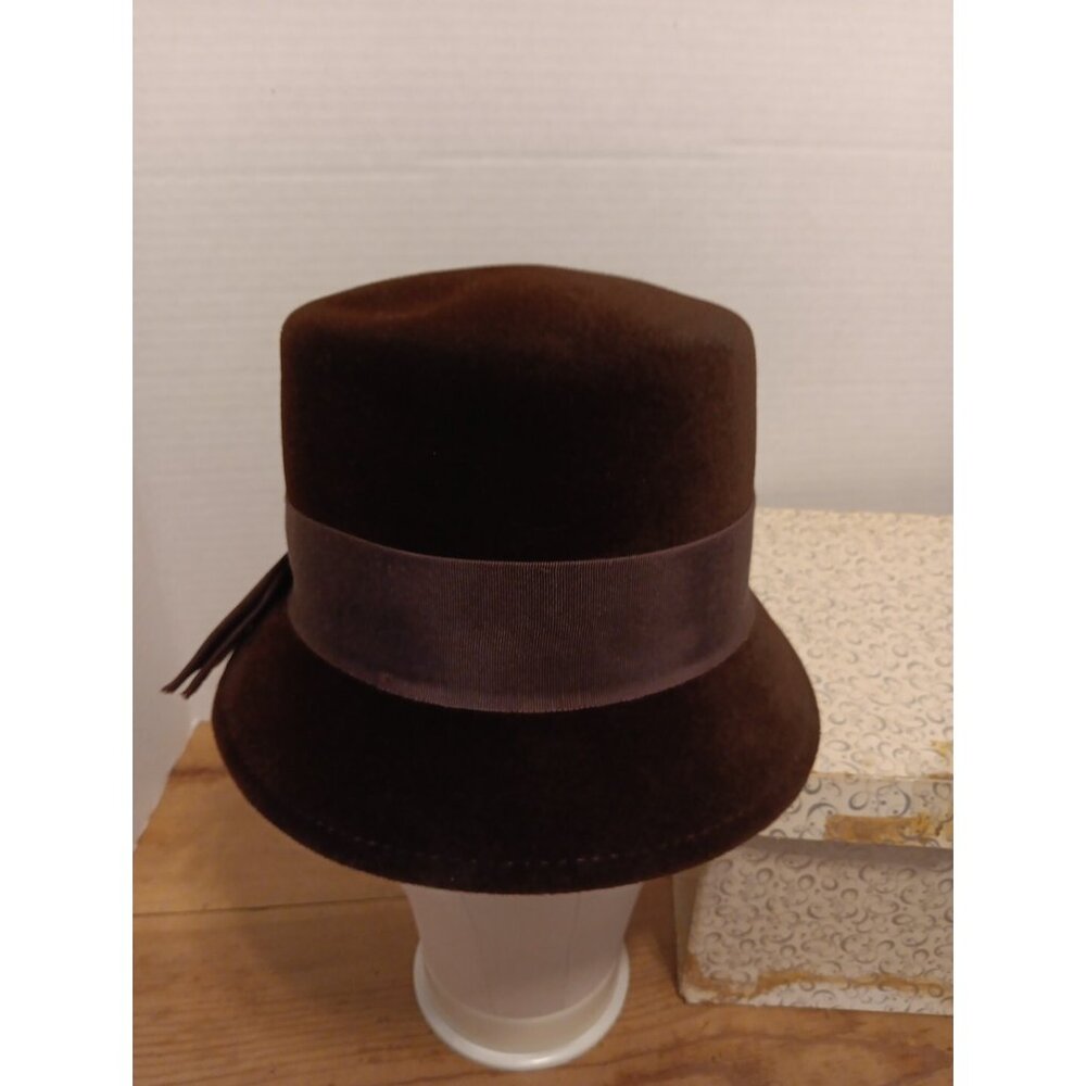 Vtg Cloche Genuine Velour Imported Fur Hat Brown Ribbon Union Made Chelsea Rooms - Picture 2 of 13